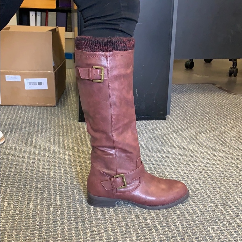 Just Fab Burgundy Comfy Boots